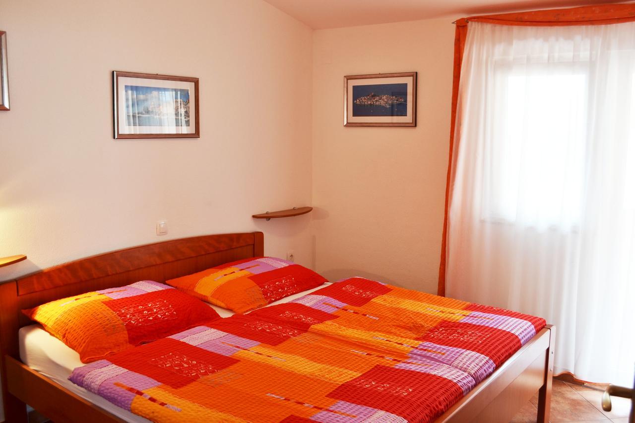Apartments Milka Водице Екстер'єр фото